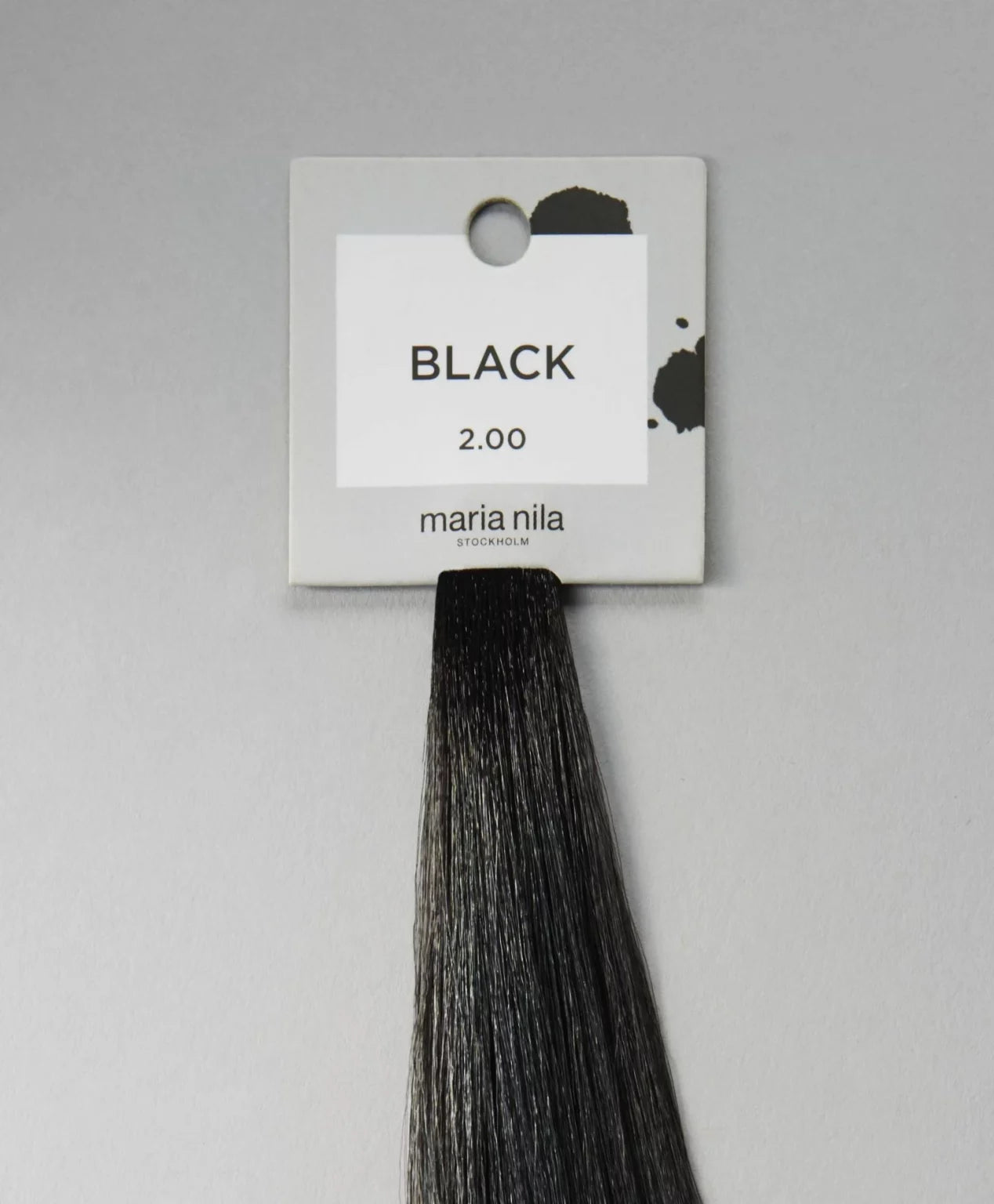 MARIA NILA Dažanti maitinamoji kaukė – Colour Refresh Black 2.00